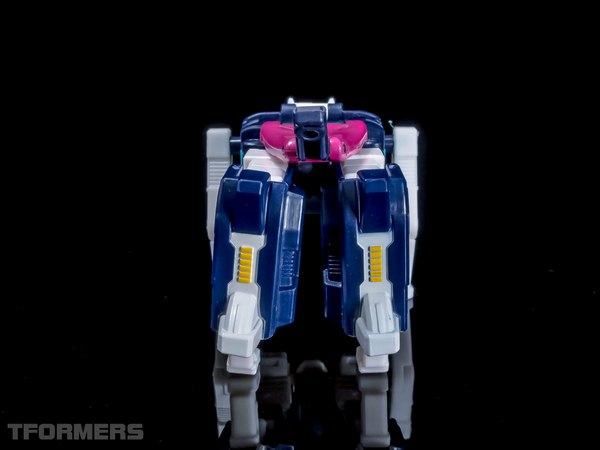 TFormers Titans Return Gallery   Siege On Cybertron Pounce 09 (9 of 92)